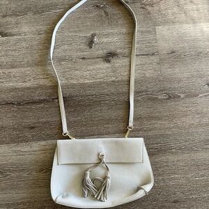 Elegant Cream Shoulder Bag